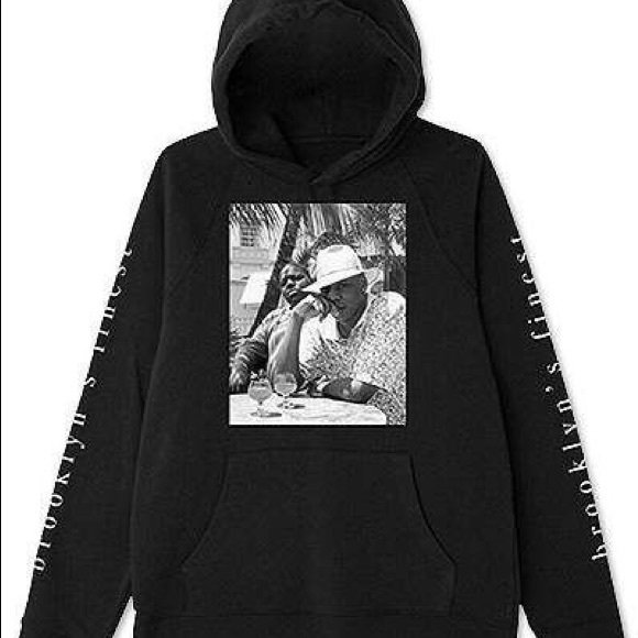 ISO 🖤 - Picture 4 of 8